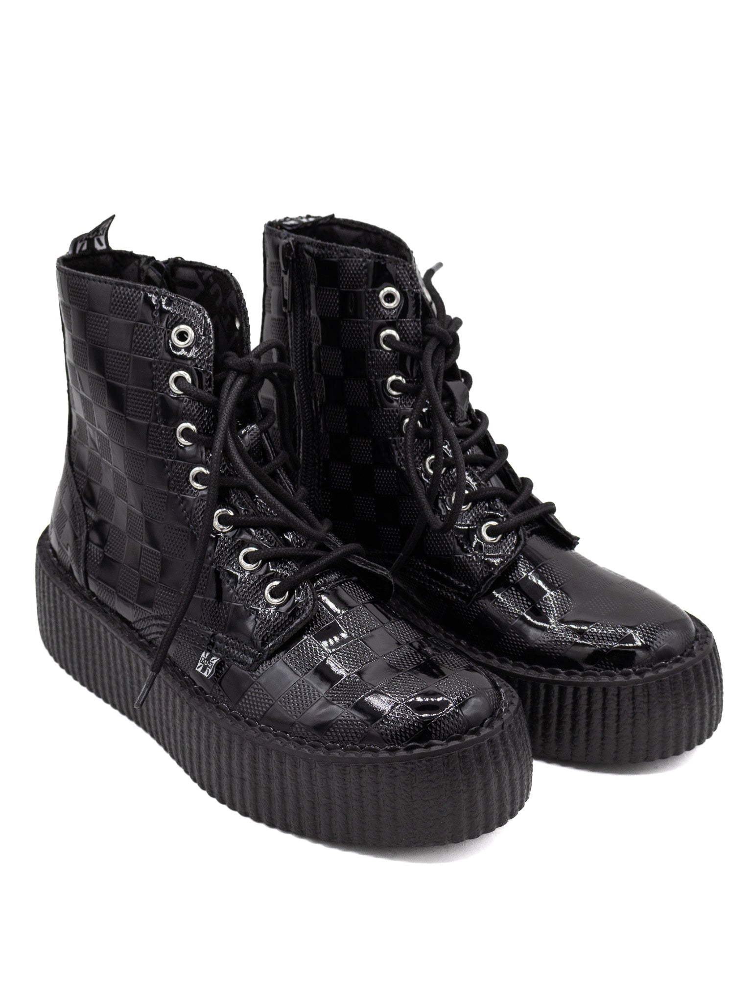 UNISEX SHOES & BOOTS